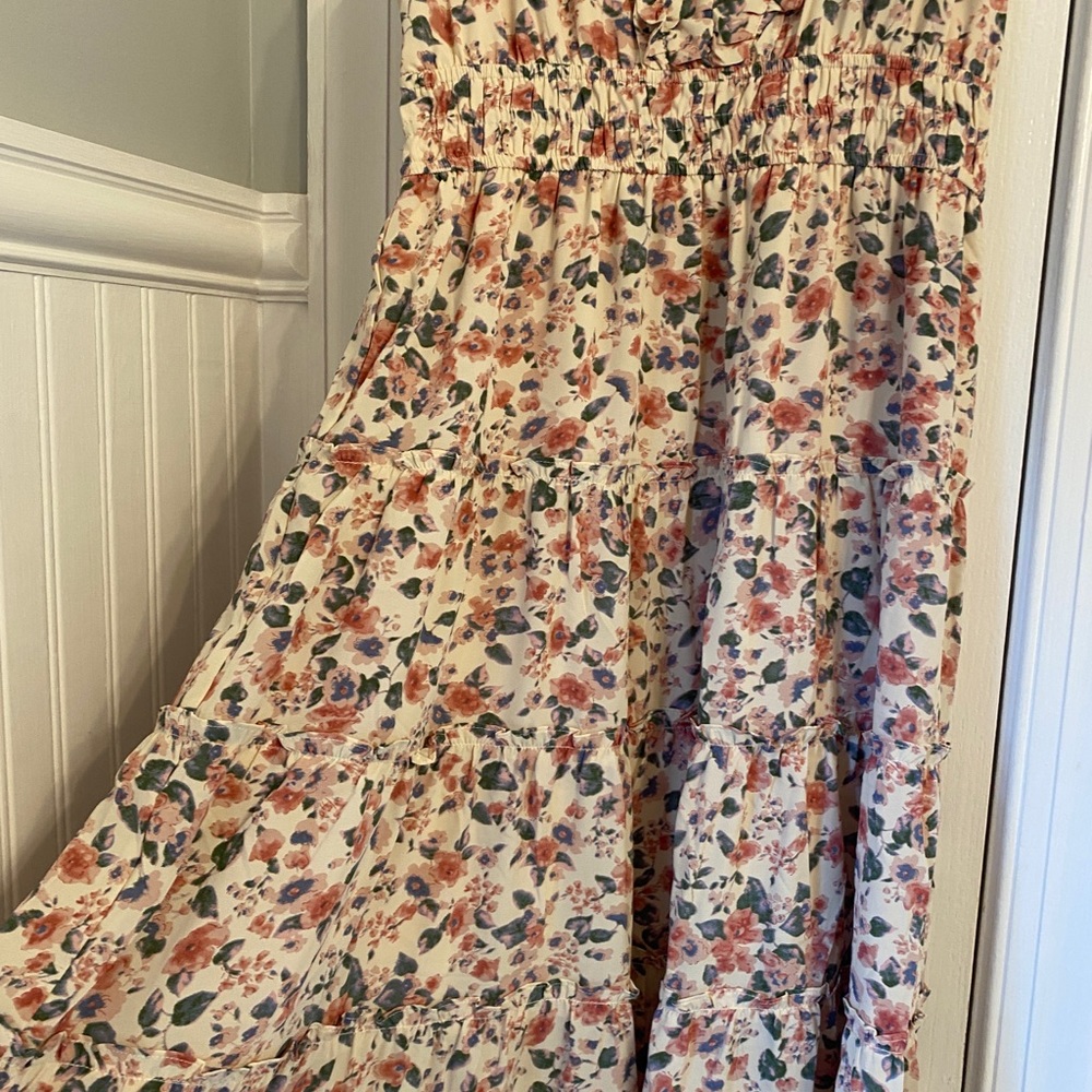 Sleeveless dress - Picture 3 of 6
